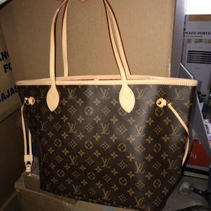 Louis Vuitton purse
